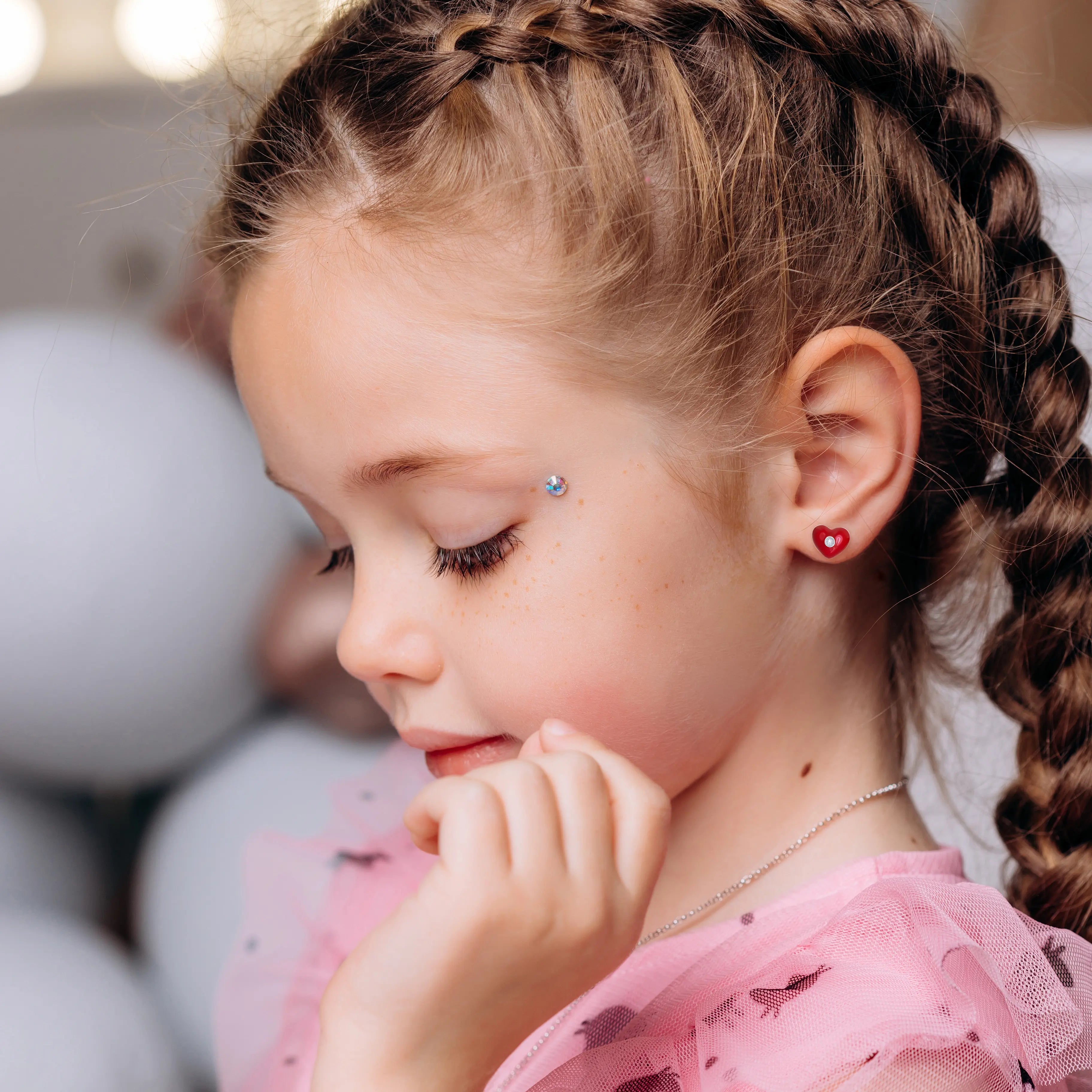 Heart Stone Red Stud Earrings